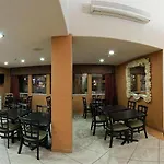 Ramada By Wyndham 3*
