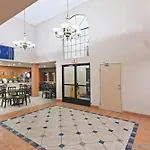 Ramada By Wyndham 3*