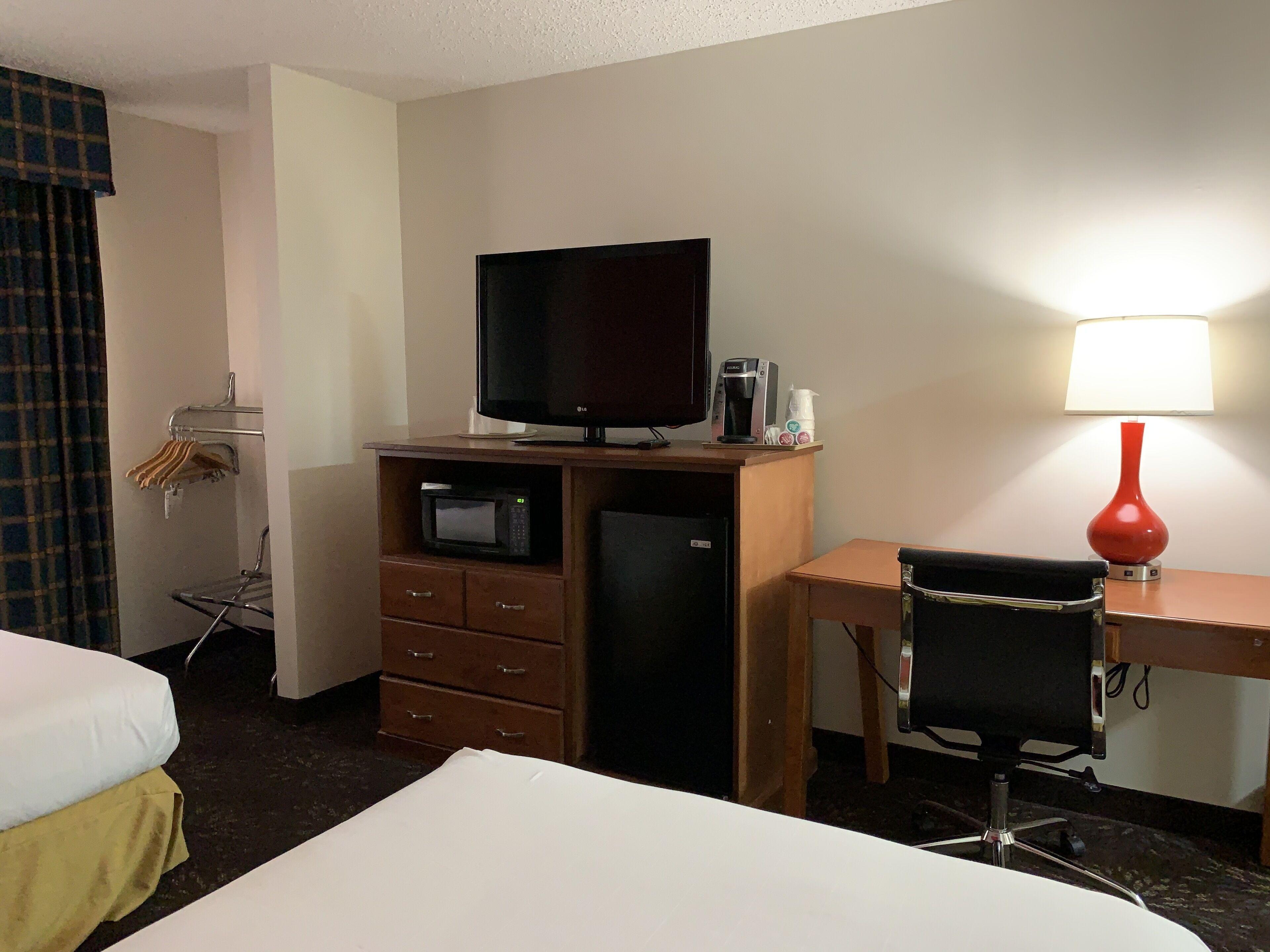 Ramada By Wyndham Hotel Santa Fe