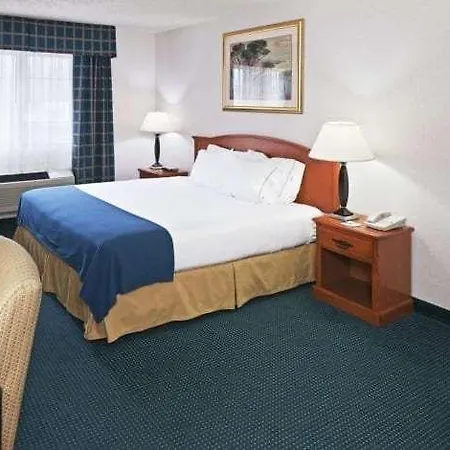 Hotel Ramada By Wyndham Santa Fe