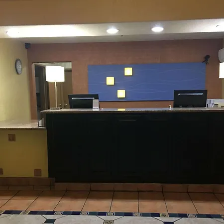 Hotel Ramada By Wyndham 3*