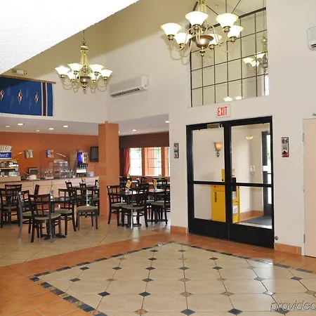 Ramada By Wyndham Hotel 3*