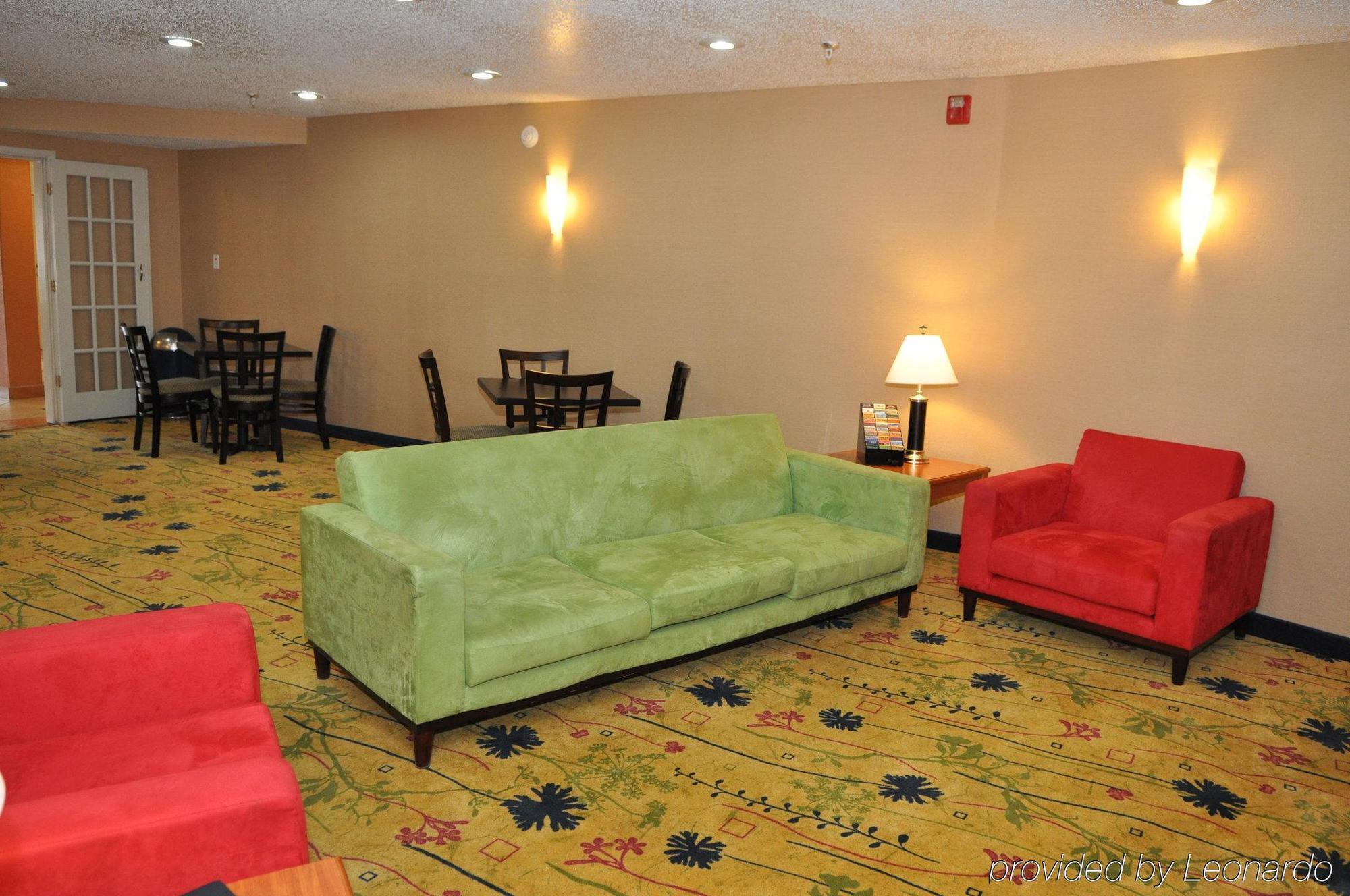 Ramada By Wyndham 3* Santa Fe