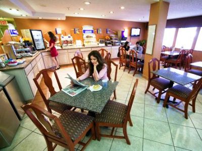 Hotel Ramada By Wyndham